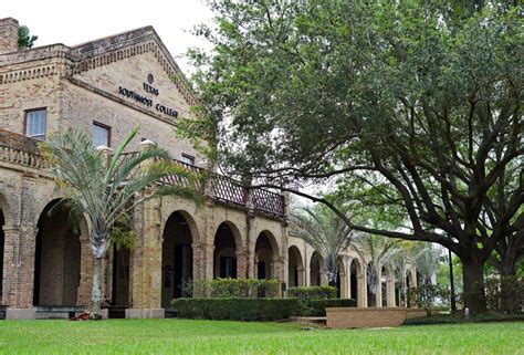 South Texas College, Brownsville PD make history .